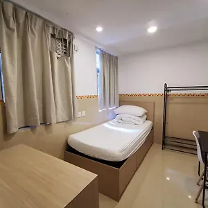  Гостевой дом Hong Kong Hostel