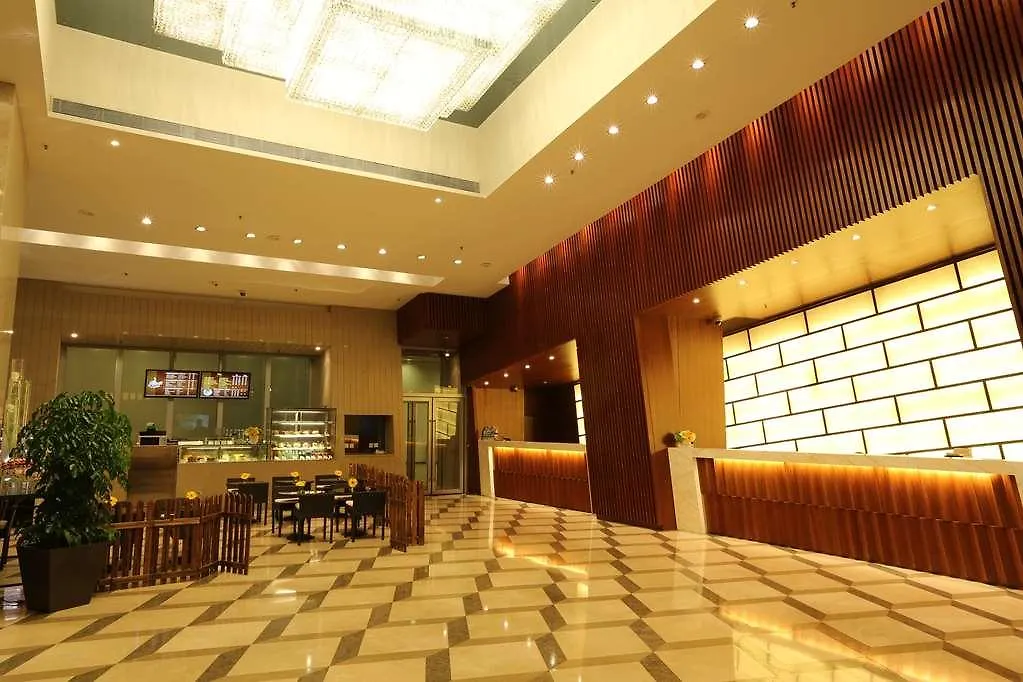 Hotel Harbour Plaza 8 Degrees Hong Kong 4*,  China