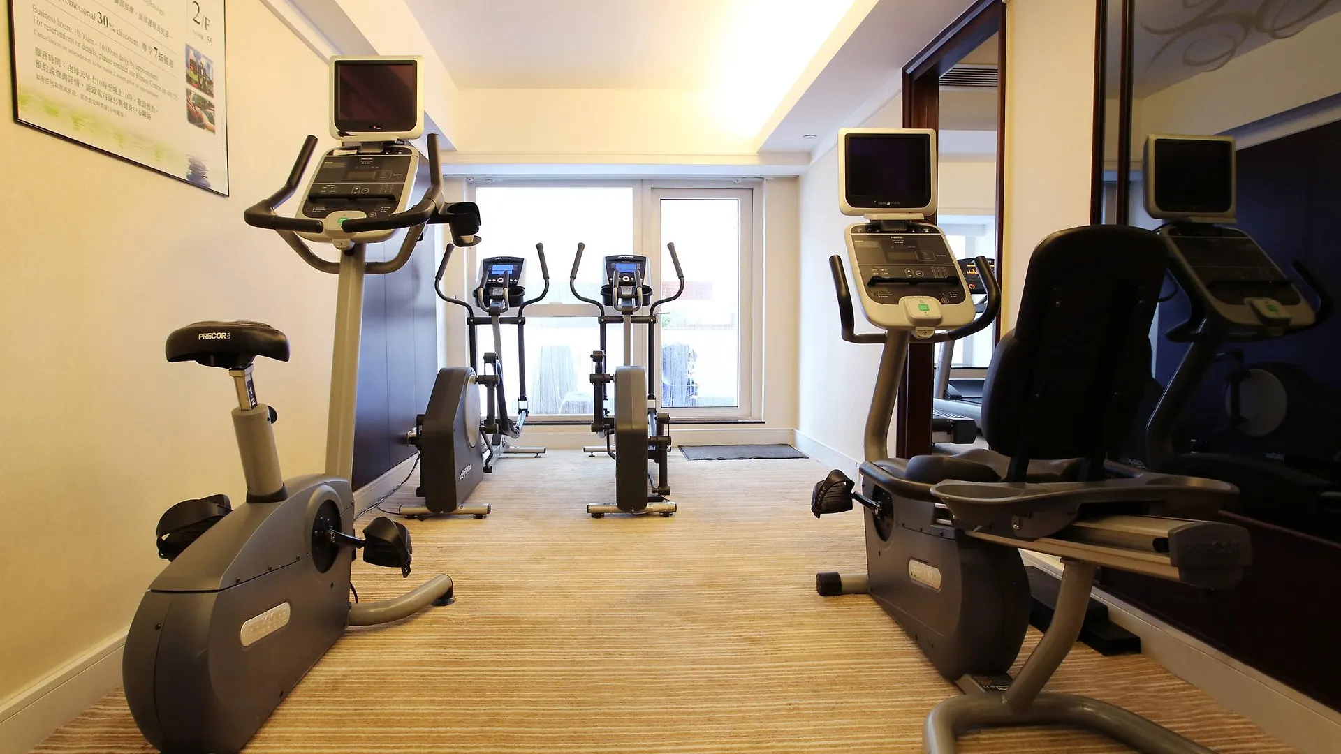 Harbour Plaza 8 Degrees Hotel Hong Kong