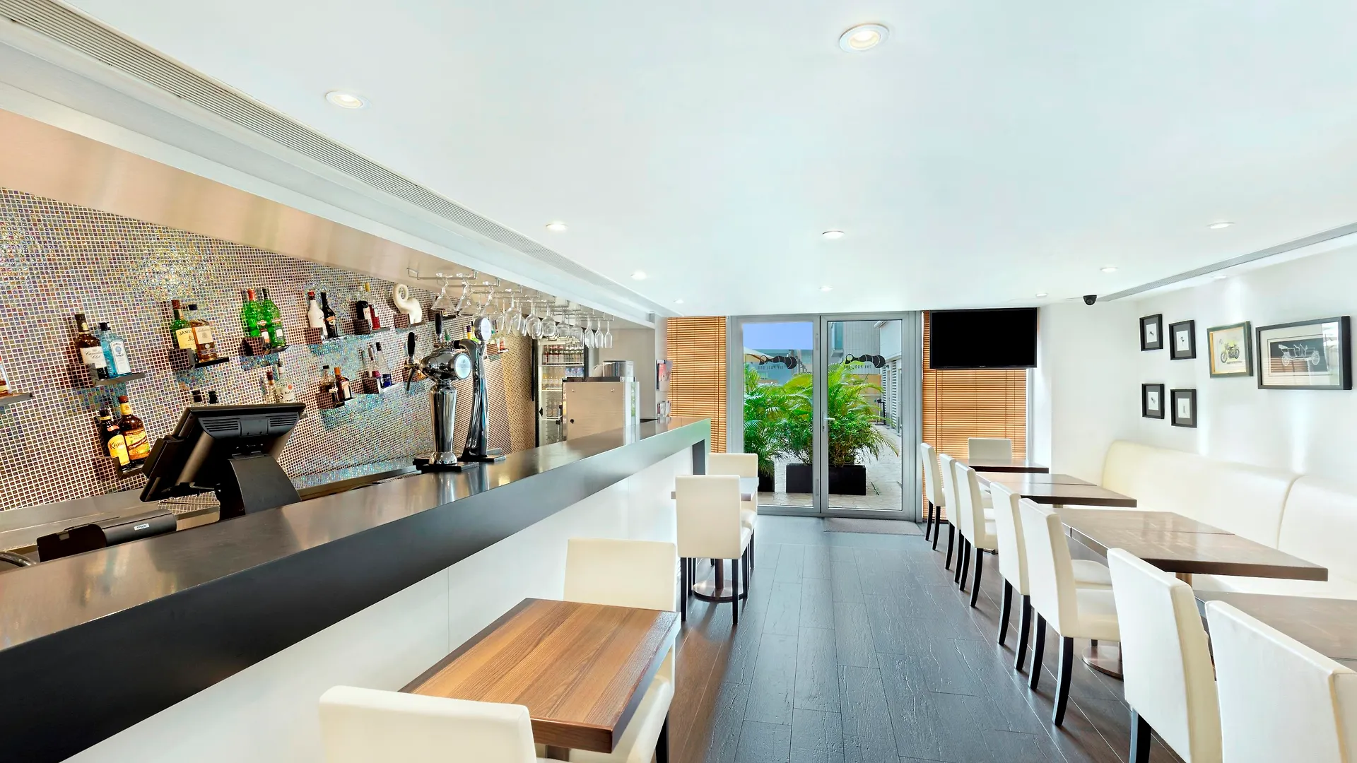 ****  Hotel Harbour Plaza 8 Degrees Hong Kong China
