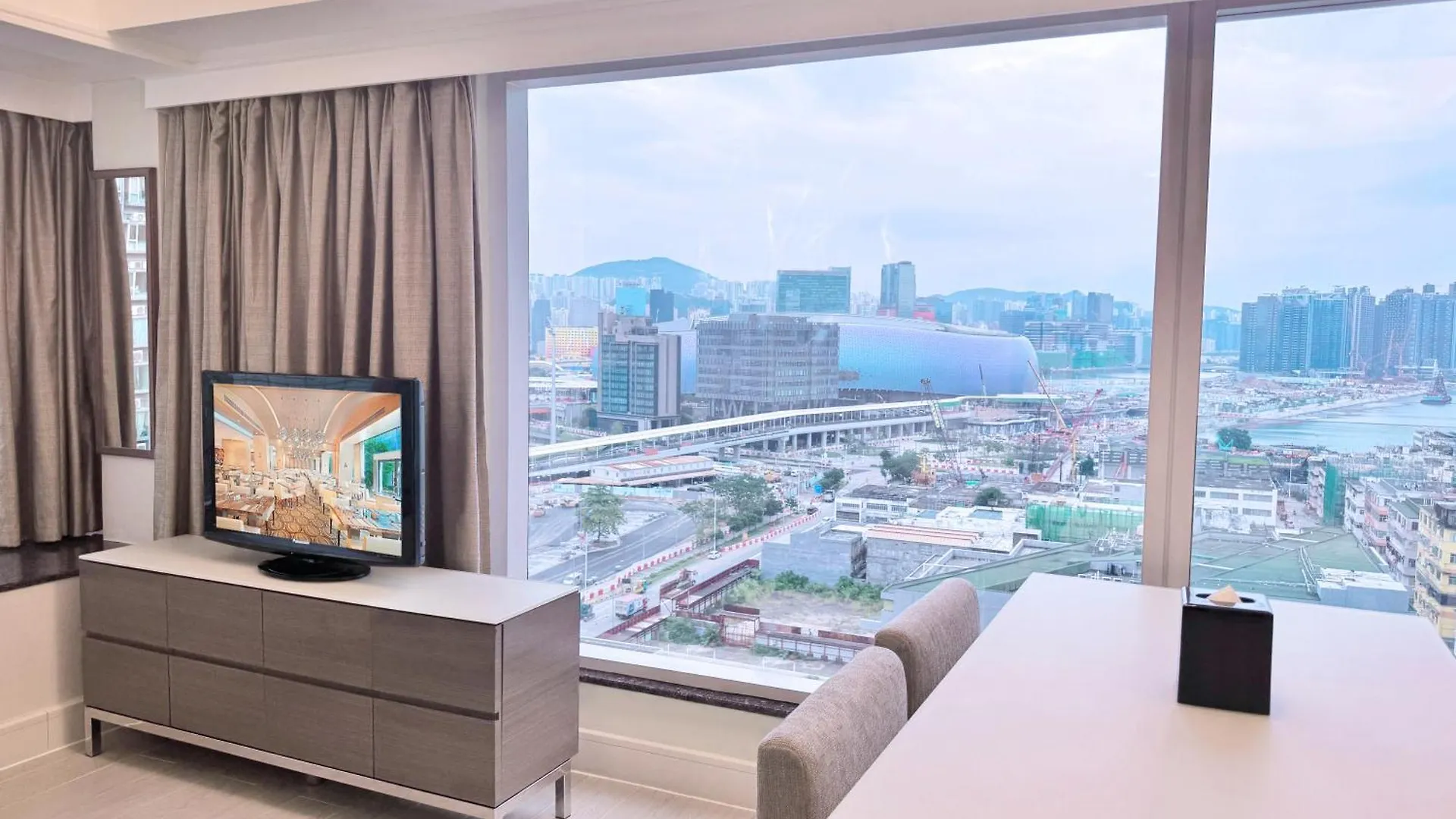 Hotel Harbour Plaza 8 Degrees Hong Kong