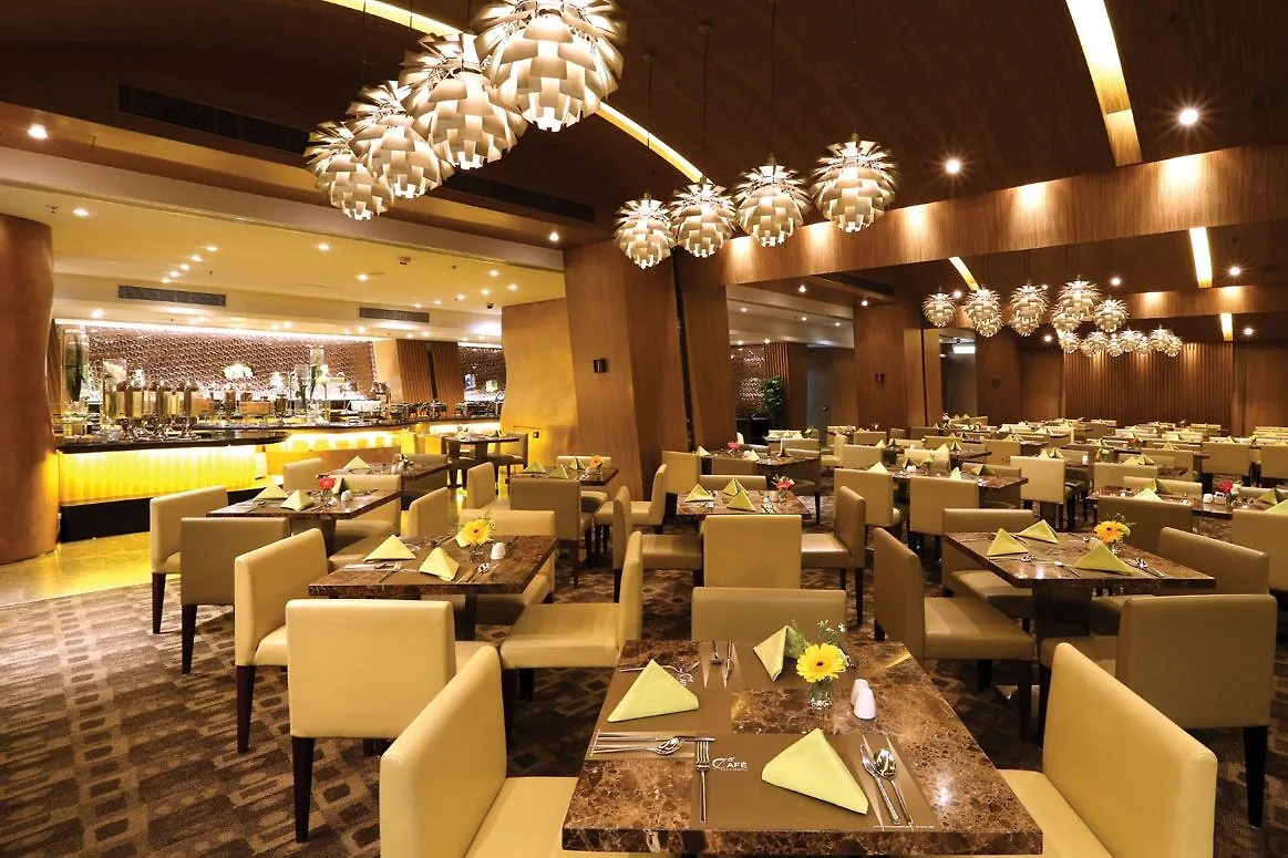 Hotel Harbour Plaza 8 Degrees Hong Kong